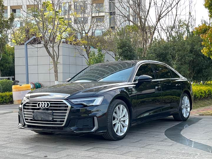 Photo 1 - Audi A6L