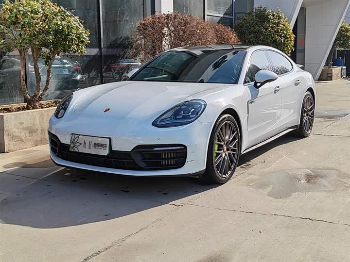 Porsche Panamera Hybrid 2023 2023款 改款 Panamera 4 E-Hybrid 铂金版 2.9T