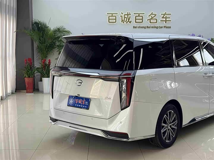 GAC Trumpchi M8 2024 2024款 大师系列 400T 至尊版