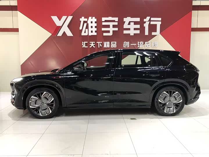 2025 Hongqi EHS7 (Tiangong 08)