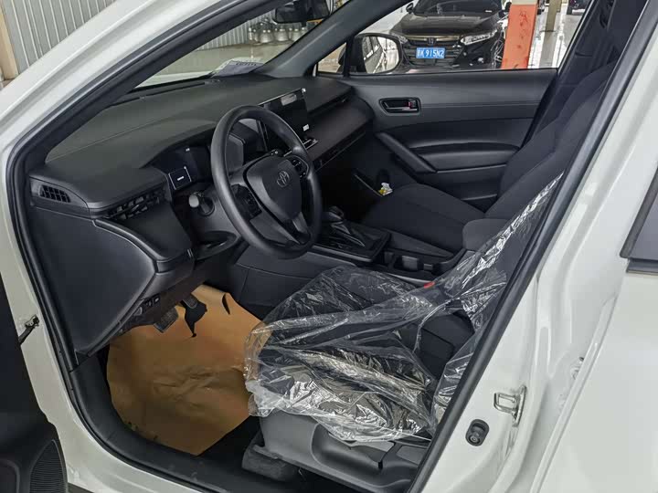 Toyota Corolla Cross 2026 2026款 2.0L 先锋版