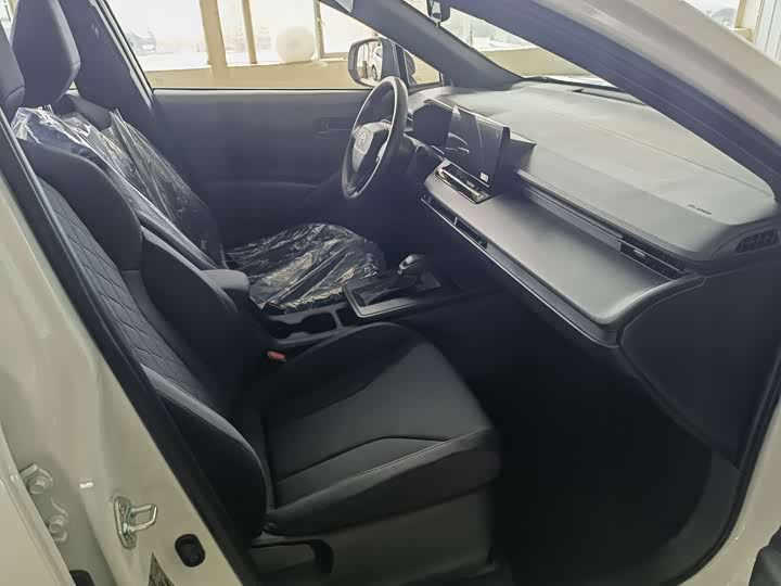Toyota Corolla Cross 2026 2026款 2.0L 先锋版