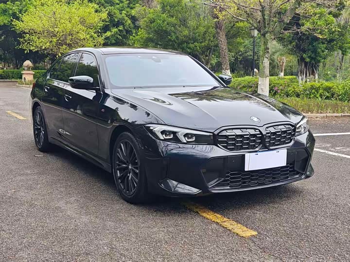 Фото 1 - BMW 3 Series
