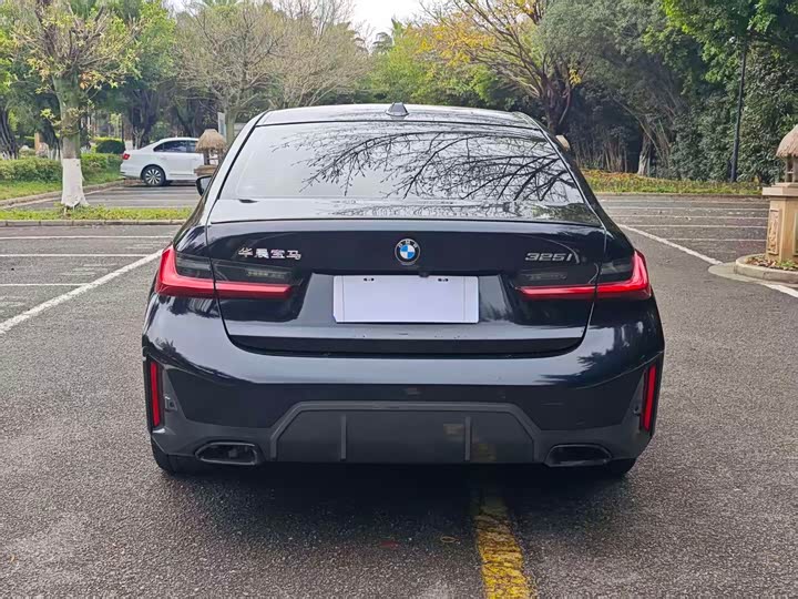 Фото 8 - BMW 3 Series