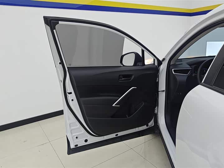 Toyota Corolla Cross 2023 2023款 2.0L 先锋版