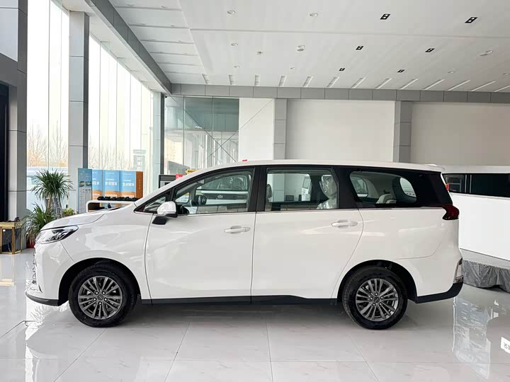 Maxus G50 2024 2024款 PLUS 1.5T 幸福推荐自动荣耀版