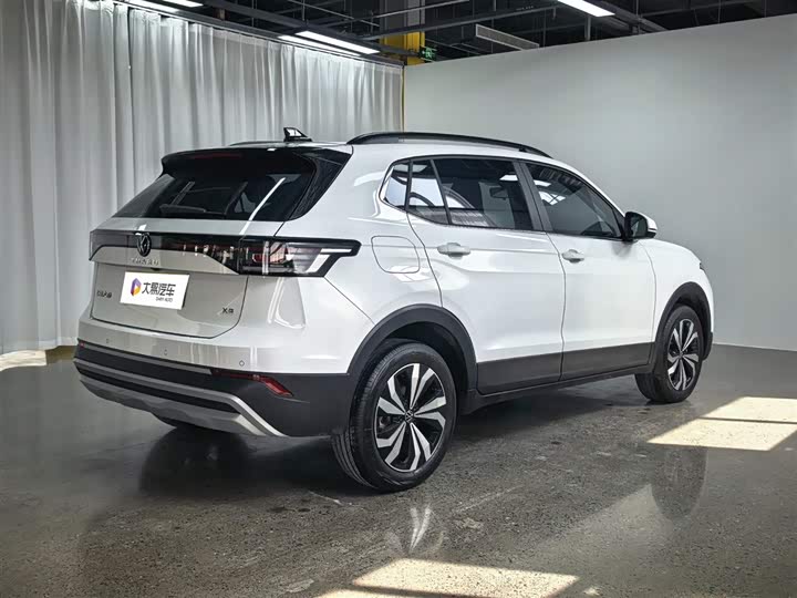 Volkswagen Tharu 2025 2025款 新锐 1.5L 锐意版