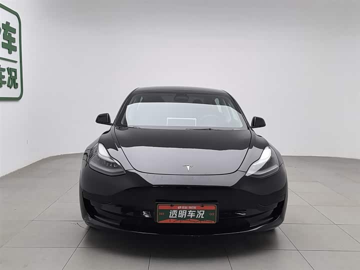 Photo 3 - Tesla Model 3