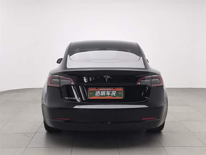 Photo 4 - Tesla Model 3