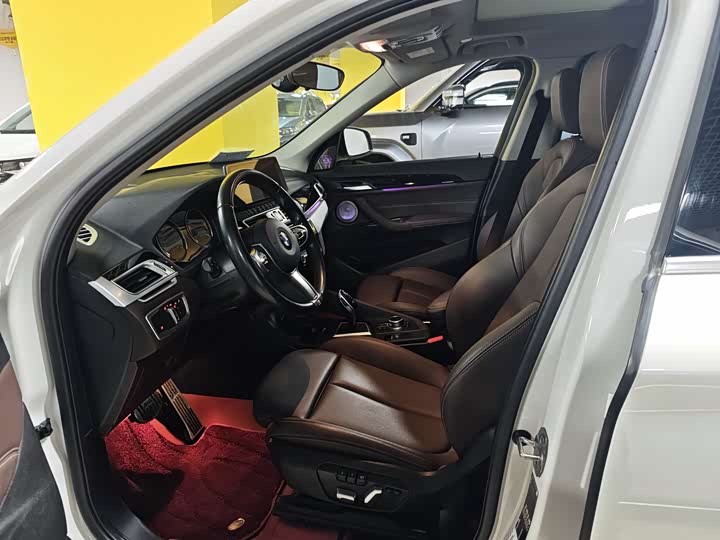 Zdjęcie 3 - BMW X1