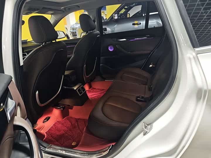 Zdjęcie 4 - BMW X1