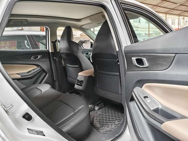 Photo 8 - Changan CS55 Plus