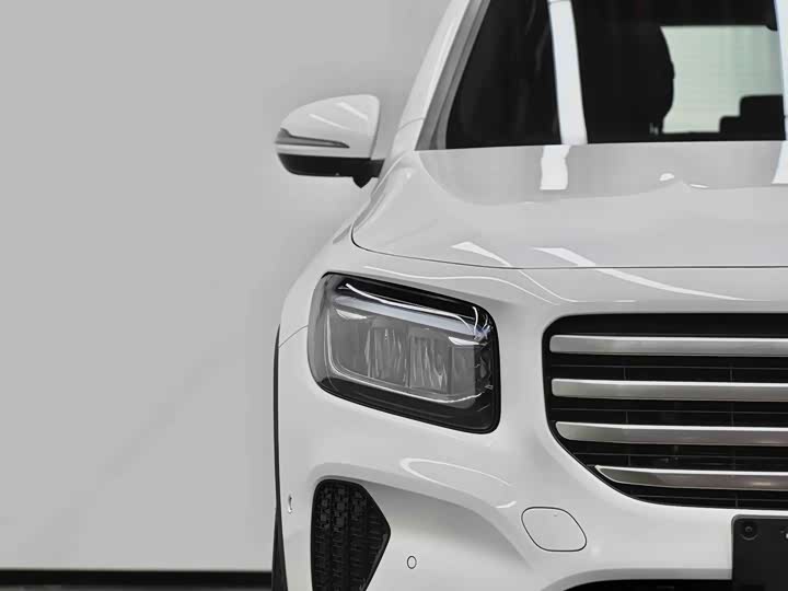 Фото 3 - Mercedes-Benz GLB-Class