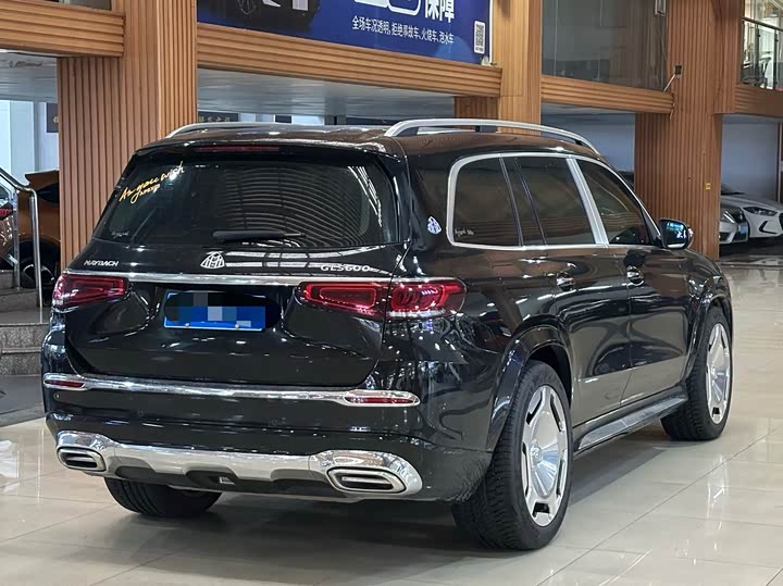صورة 3 - Mercedes-Benz GLS-Class