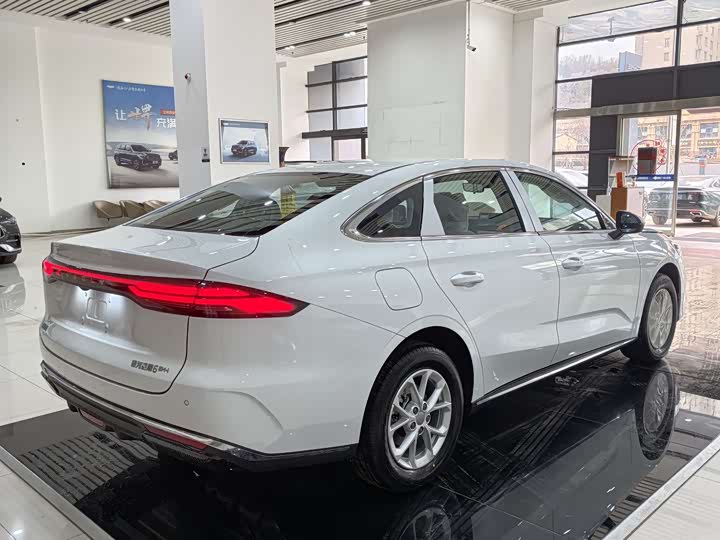 Фото 9 - Geely Galaxy Starshine 6