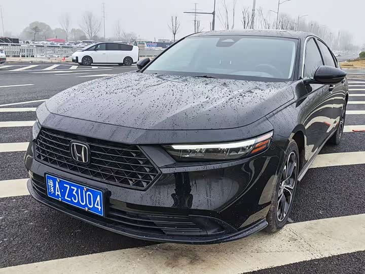 Фото 1 - Honda Accord