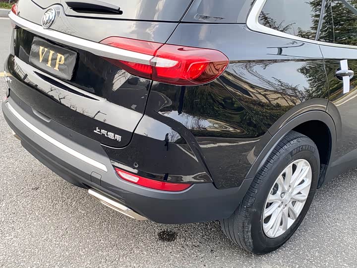Фото 9 - Buick Enclave
