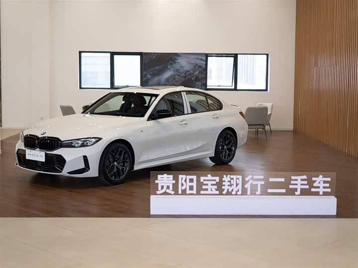 BMW 3 Series 2025 2025款 330i M运动曜夜套装