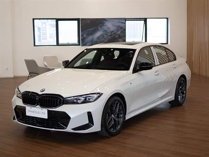 BMW 3 Series 2025 2025款 330i M运动曜夜套装