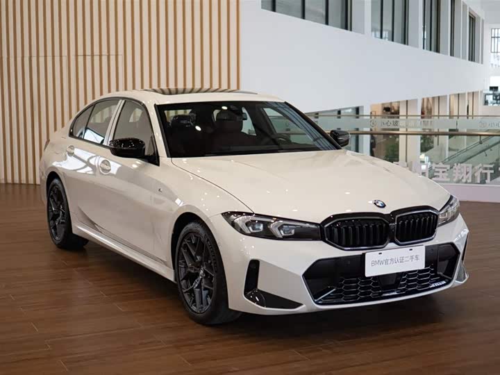 BMW 3 Series 2025 2025款 330i M运动曜夜套装