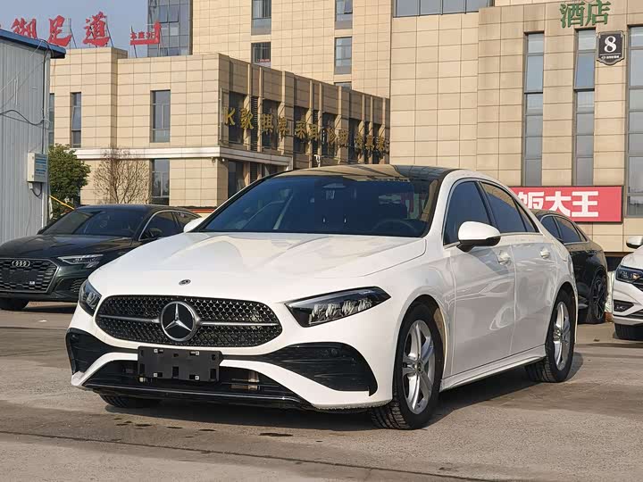 Фото 1 - Mercedes-Benz A-Class