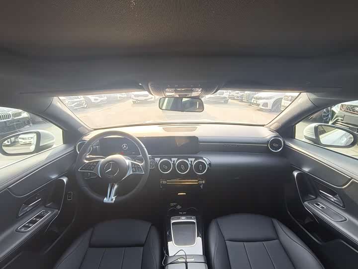 Фото 6 - Mercedes-Benz A-Class