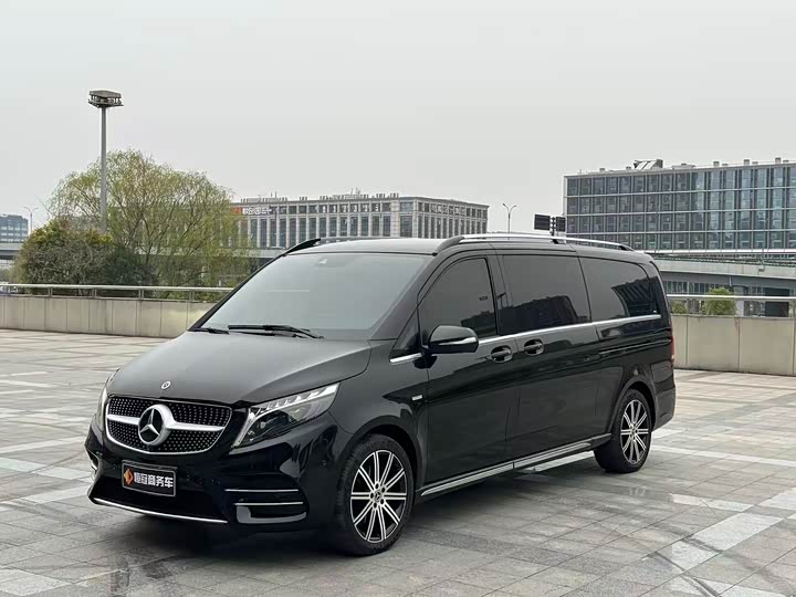 Фото 1 - Mercedes-Benz V-Class
