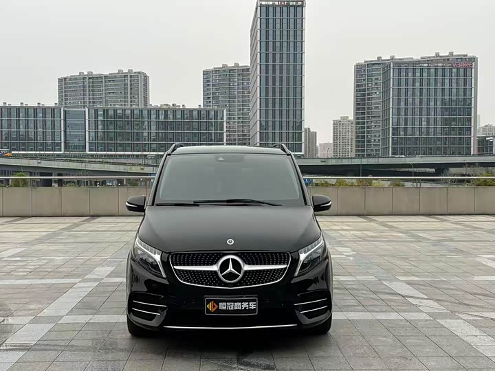 Фото 2 - Mercedes-Benz V-Class