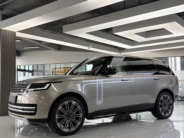 Land Rover Range Rover 2026 2026款 3.0 L6 400PS AB长轴版