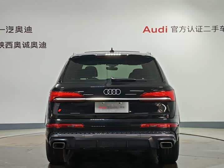 Audi Q7 2025 2025款 55 TFSI quattro S line运动型