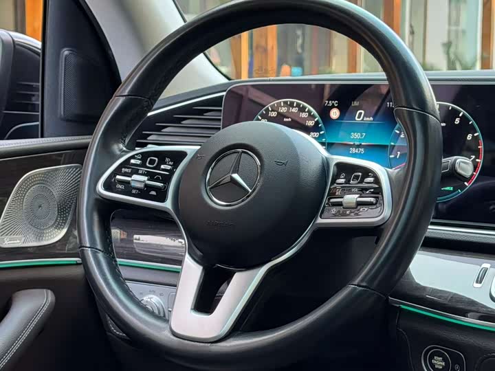 Photo 4 - Mercedes-Benz GLS-Class