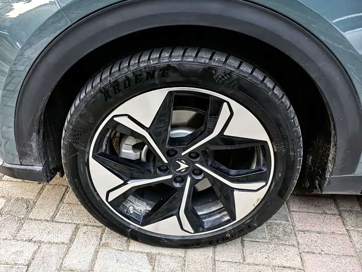 Фото 9 - BAIC Arcfox Alpha T