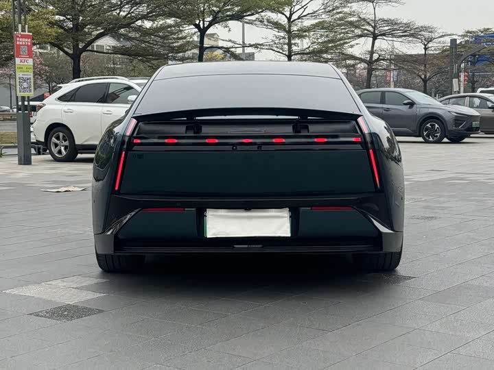 2025 XPeng P7