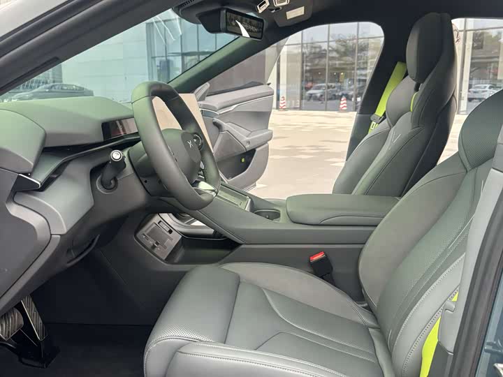 2025 XPeng P7