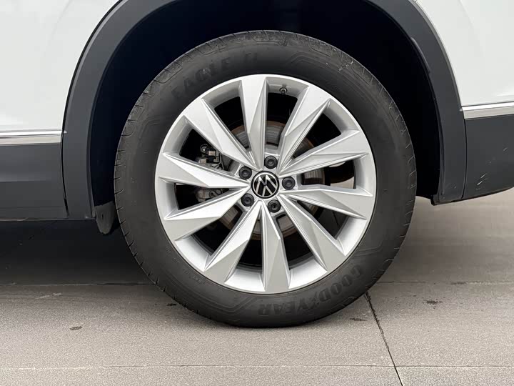 Volkswagen Tayron 2022 2022款 380TSI 四驱R-Line智联版