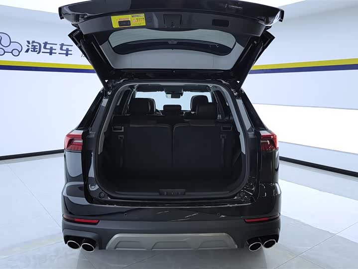Chery Tiggo 8 Pro 2024 2024款 冠军版 390T 两驱巅峰版 7座