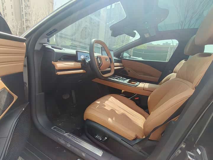 Фото 4 - Geely Galaxy Starshine 8 EM-i