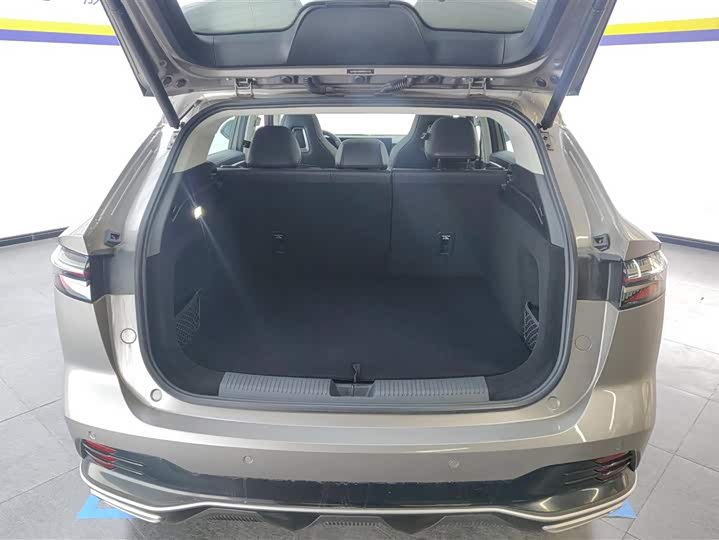 Roewe RX5 Hybrid 2023 2023款 eRX5 超混优越版