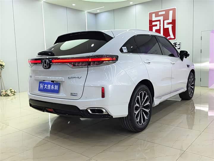Фото 6 - Honda UR-V