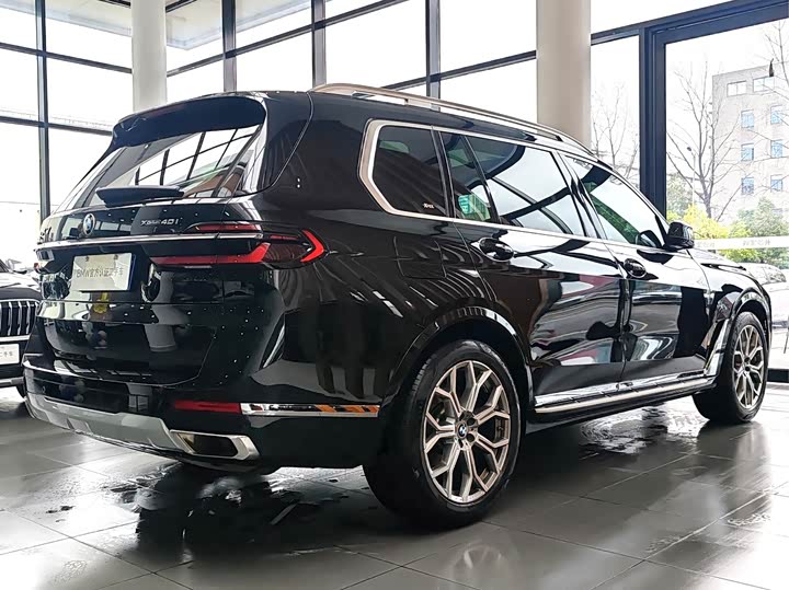BMW X7 2024 2024款 xDrive40i 领先型豪华套装
