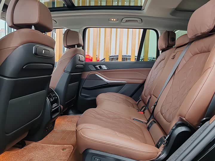 BMW X7 2024 2024款 xDrive40i 领先型豪华套装