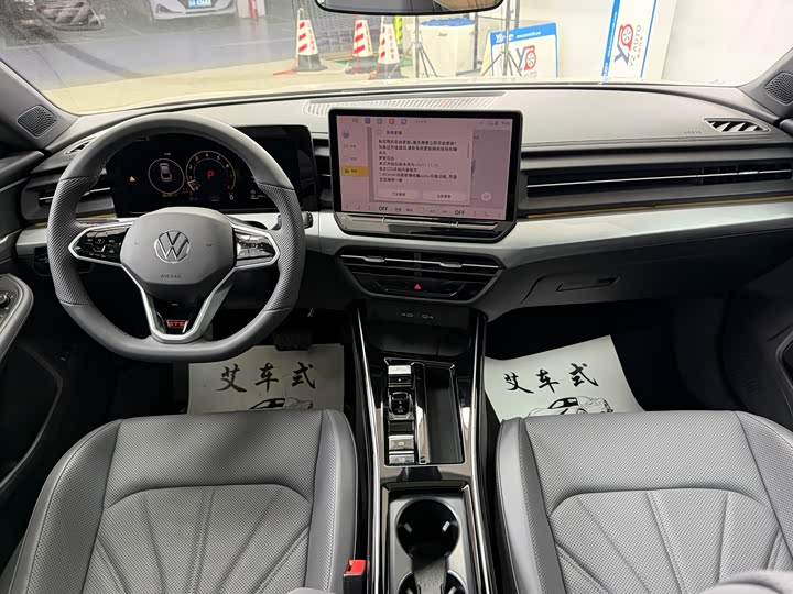 Volkswagen Lamando L 2026 2026款 凌渡L GTS 380TSI 凌风百万纪念版