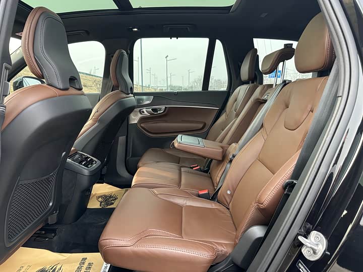 Volvo XC90 2024 2024款 B6 智雅豪华版 7座