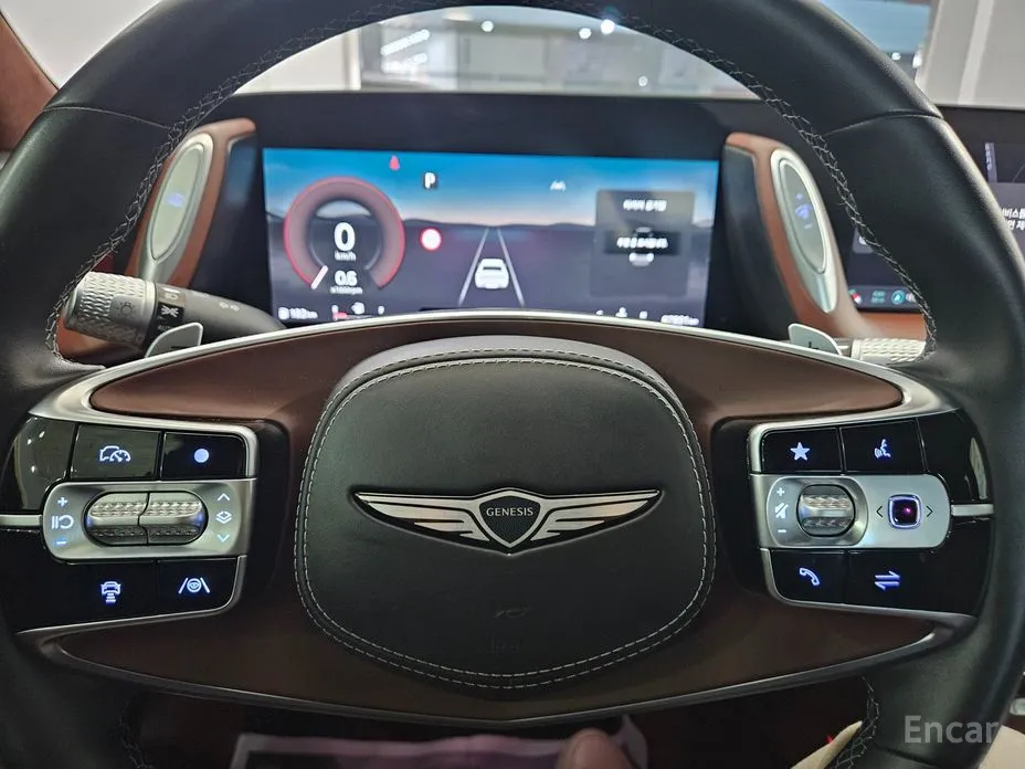 Фото 8 - Genesis G90