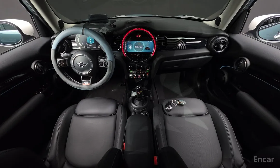 Photo 7 - Mini Cooper