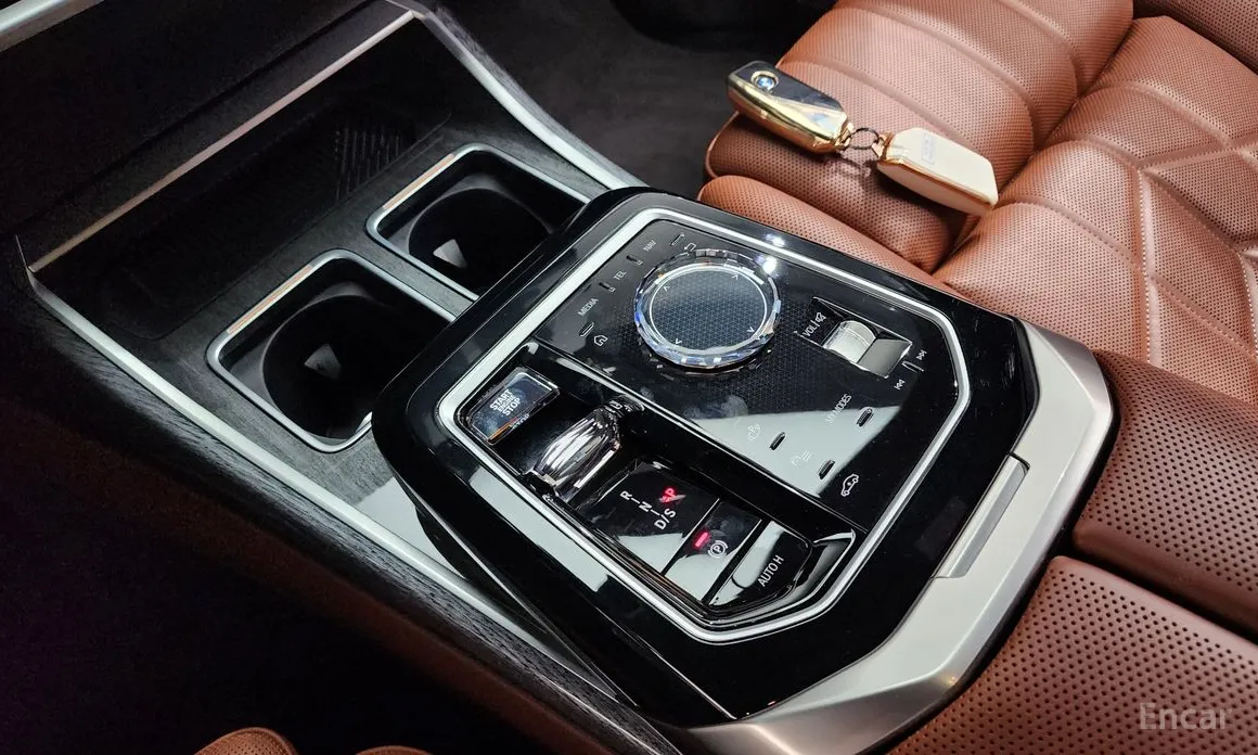 BMW 7 Series 2022 750e xDrive M Sport