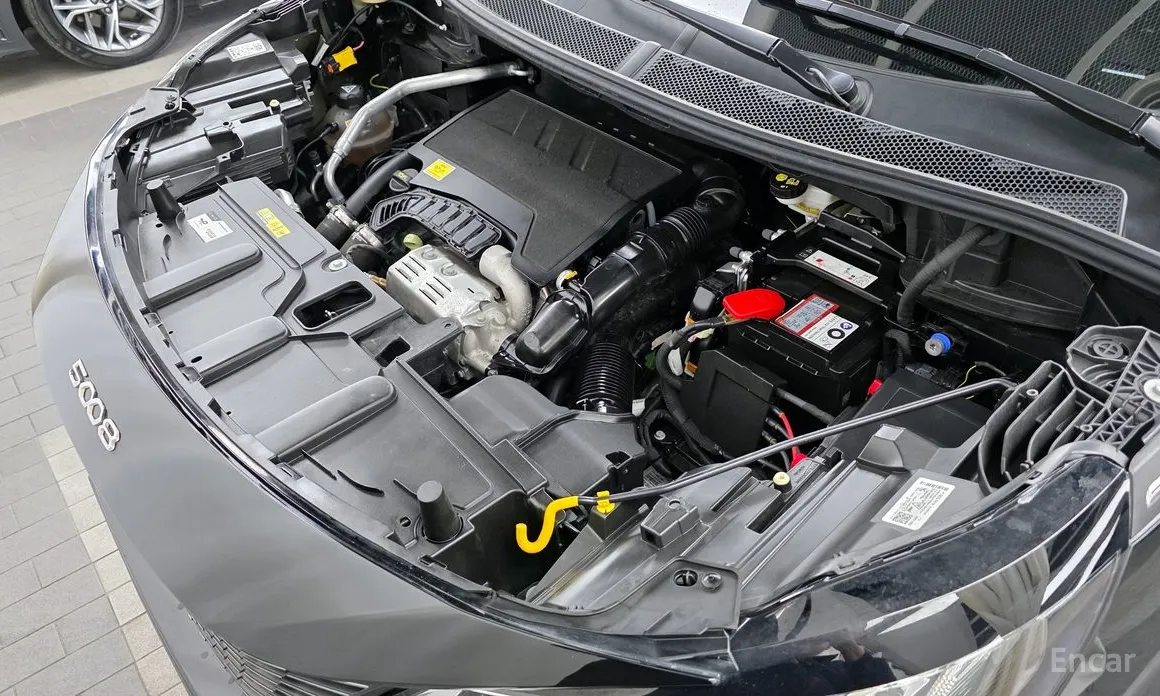Фото 6 - Peugeot 5008