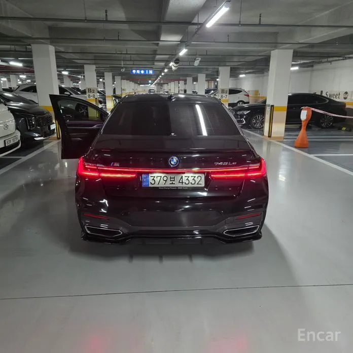 BMW 7 Series 2015 745Le iPerformance M Sport