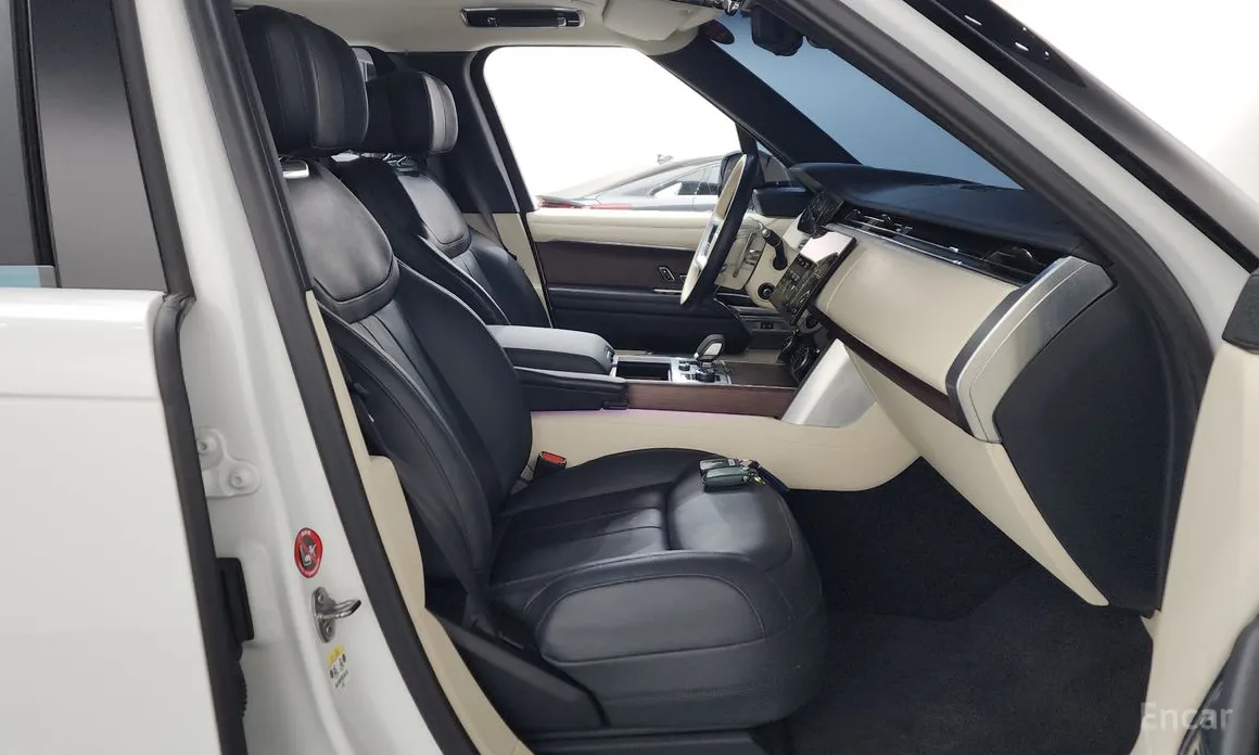Land Rover Range Rover 2022 D350 Autobiography