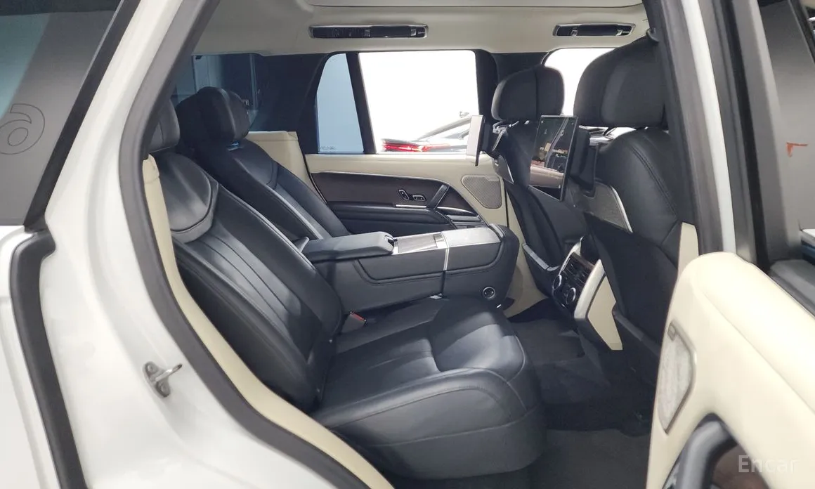 Land Rover Range Rover 2022 D350 Autobiography